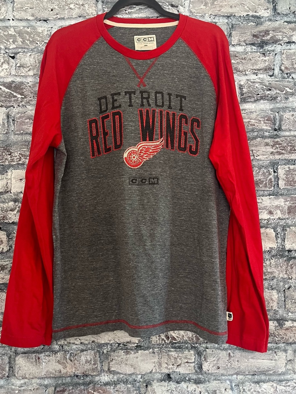CCM Grey and Red Detroit Red Wings Long Sleeve Raglan Tee excellent condition